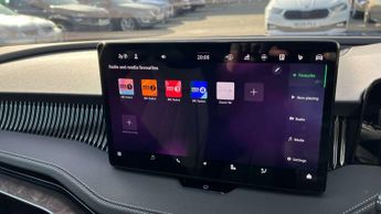 Skoda Superb 2.0 TDI 193 Laurin + Klement 4X4 5dr DSG