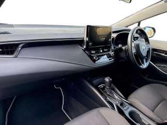 Toyota Corolla Touring Sport 2.0 VVT-i Hybrid Icon Tech 5dr CVT