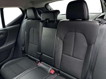 Volvo XC40 2.0 D3 Momentum 5dr Geartronic