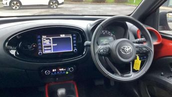 Toyota Aygo X 1.0 VVT-i Edge 5dr Auto