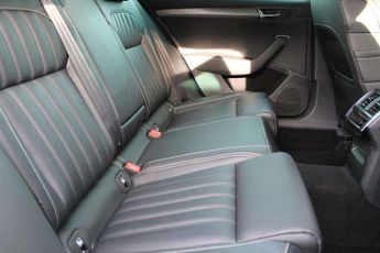 Skoda Superb Estate 1.4 TSI iV SE L DSG 5dr