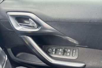 Peugeot 2008 1.2 PureTech 110 Allure 5dr EAT6