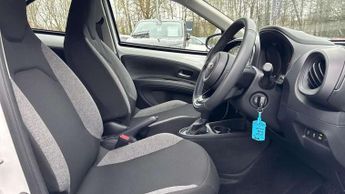 Toyota Aygo X 1.0 VVT-i Pure 5dr Auto