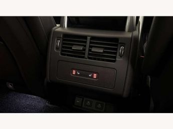 Land Rover Discovery 3.0 D350 Dynamic HSE 5dr Auto