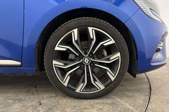 Renault Clio 1.6 E-TECH Hybrid 140 SE Edition 5dr Auto