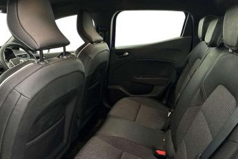 Renault Clio 1.6 E-TECH Hybrid 140 SE Edition 5dr Auto