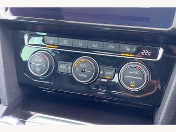 Volkswagen Passat 1.5 TSI EVO 150 GT 4dr DSG [Panoramic Roof]