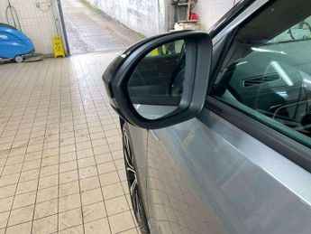 Volkswagen T-Roc 1.5 TSI R-Line 5dr DSG