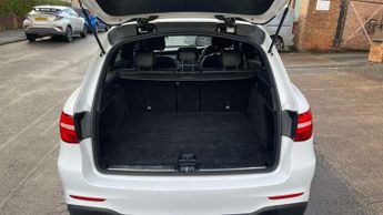 Mercedes-Benz GLC GLC 250 4Matic AMG Line Premium 5dr 9G-Tronic