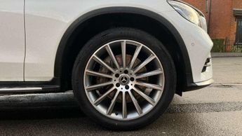 Mercedes-Benz GLC GLC 250 4Matic AMG Line Premium 5dr 9G-Tronic