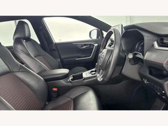 Toyota RAV4 2.5 PHEV Dynamic 5dr CVT