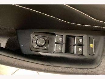 Volkswagen Arteon Shooting Brake 1.4 TSI eHybrid R-Line 5dr DSG