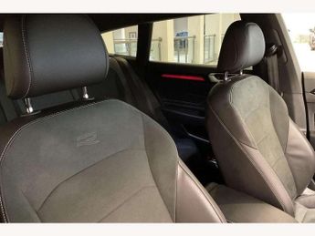 Volkswagen Arteon Shooting Brake 1.4 TSI eHybrid R-Line 5dr DSG