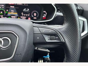 Audi Q3 45 TFSI e S Line 5dr S Tronic