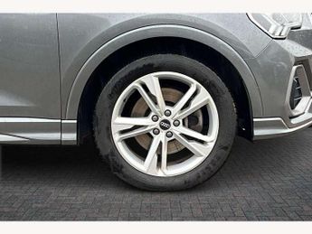 Audi Q3 45 TFSI e S Line 5dr S Tronic