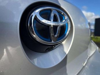 Toyota Corolla 1.8 VVT-i Hybrid Icon Tech 5dr CVT