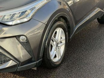 Toyota C-HR 1.8 Hybrid Icon 5dr CVT