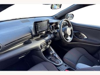 Toyota Yaris 1.5 Hybrid GR Sport 5dr CVT