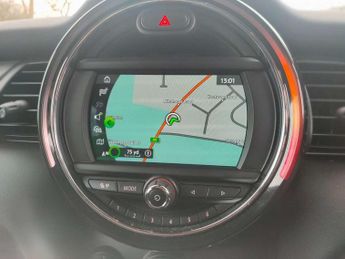 MINI Hatchback 5dr 1.5 Cooper Classic II 5dr Auto