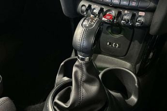 MINI Hatchback 1.5 Cooper 3dr Auto