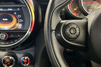 MINI Hatchback 1.5 Cooper 3dr Auto