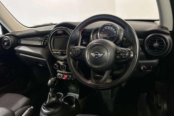 MINI Hatchback 1.5 Cooper 3dr Auto