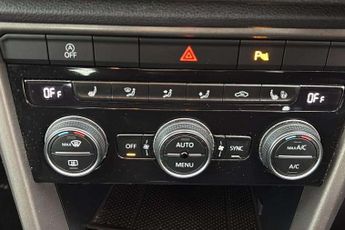 Volkswagen T-Roc 1.0 TSI SE 5dr