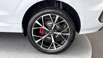 Audi Q3 1.5 e-Hybrid Launch Edition 5dr S Tronic