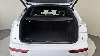 Audi Q5 50 TFSI e Quattro S Line 5dr S Tronic