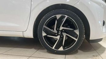 Hyundai i10 1.2 MPi Premium 5dr Auto