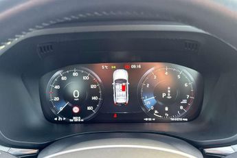 Volvo XC60 2.0 B5P [250] Momentum 5dr Geartronic