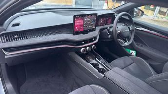 Skoda Superb 2.0 TDI Sportline 5dr DSG