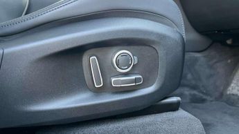 Jaguar F-Pace 2.0 P400e R-Dynamic HSE Black 5dr Auto AWD