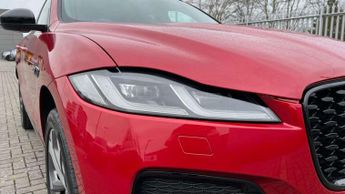 Jaguar F-Pace 2.0 D200 R-Dynamic HSE Black 5dr Auto AWD