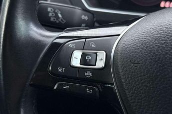 Volkswagen Tiguan 2.0 TDi 190 4Motion SEL 5dr DSG