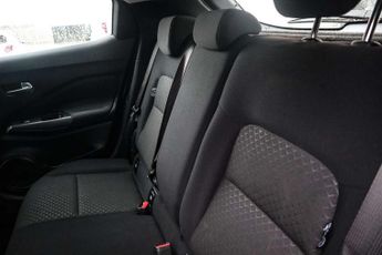 Nissan Juke 1.0 DiG-T 114 Acenta 5dr DCT