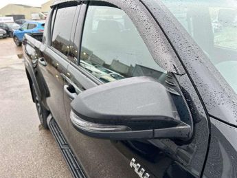 Toyota Hilux Invincible X D/Cab Pick Up 2.8 D 48V Auto