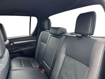 Toyota Hilux Invincible X D/Cab Pick Up 2.8 D 48V Auto