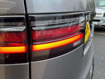 Land Rover Discovery 3.0 D350 Dynamic HSE Commercial Auto