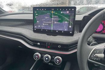 Skoda Superb 2.0 TDI Sportline 5dr DSG