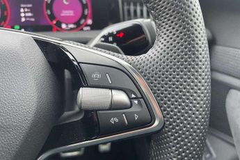 Skoda Superb 2.0 TDI Sportline 5dr DSG