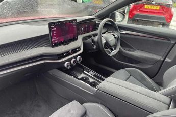 Skoda Superb 2.0 TDI Sportline 5dr DSG