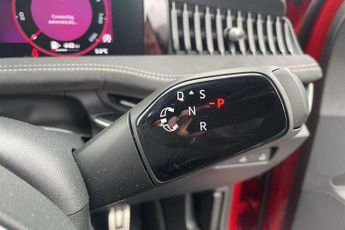 Skoda Superb 2.0 TDI Sportline 5dr DSG