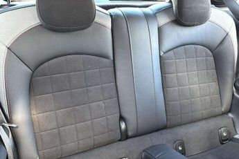 MINI Hatchback 2.0 Cooper S Sport II 3dr Auto [Comfort/Nav Pack]