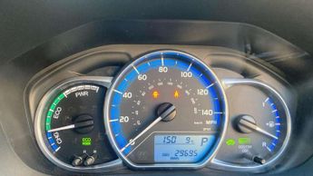 Toyota Yaris 1.5 Hybrid Design 5dr CVT
