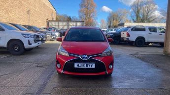 Toyota Yaris 1.5 Hybrid Design 5dr CVT