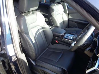 Audi Q7 45 TDI Quattro Black Edition 5dr Tiptronic