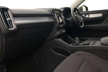 Volvo XC40 1.5 T3 [163] Momentum 5dr Geartronic