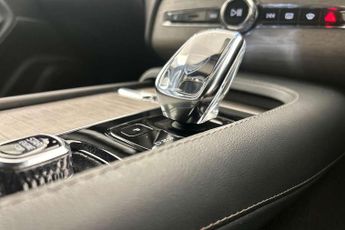 Volvo XC90 2.0 T8 Recharge PHEV Inscription Pro 5dr AWD Auto
