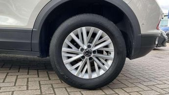 Volkswagen T-Roc 1.5 TSI Life 5dr DSG